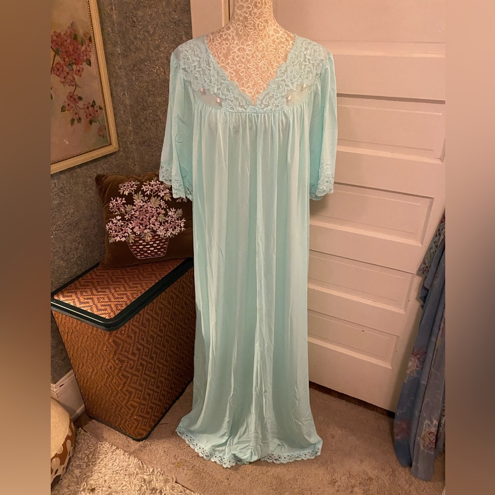 Vintage aqua full length nylon short sleeve nightgown chemise lace trim XXL